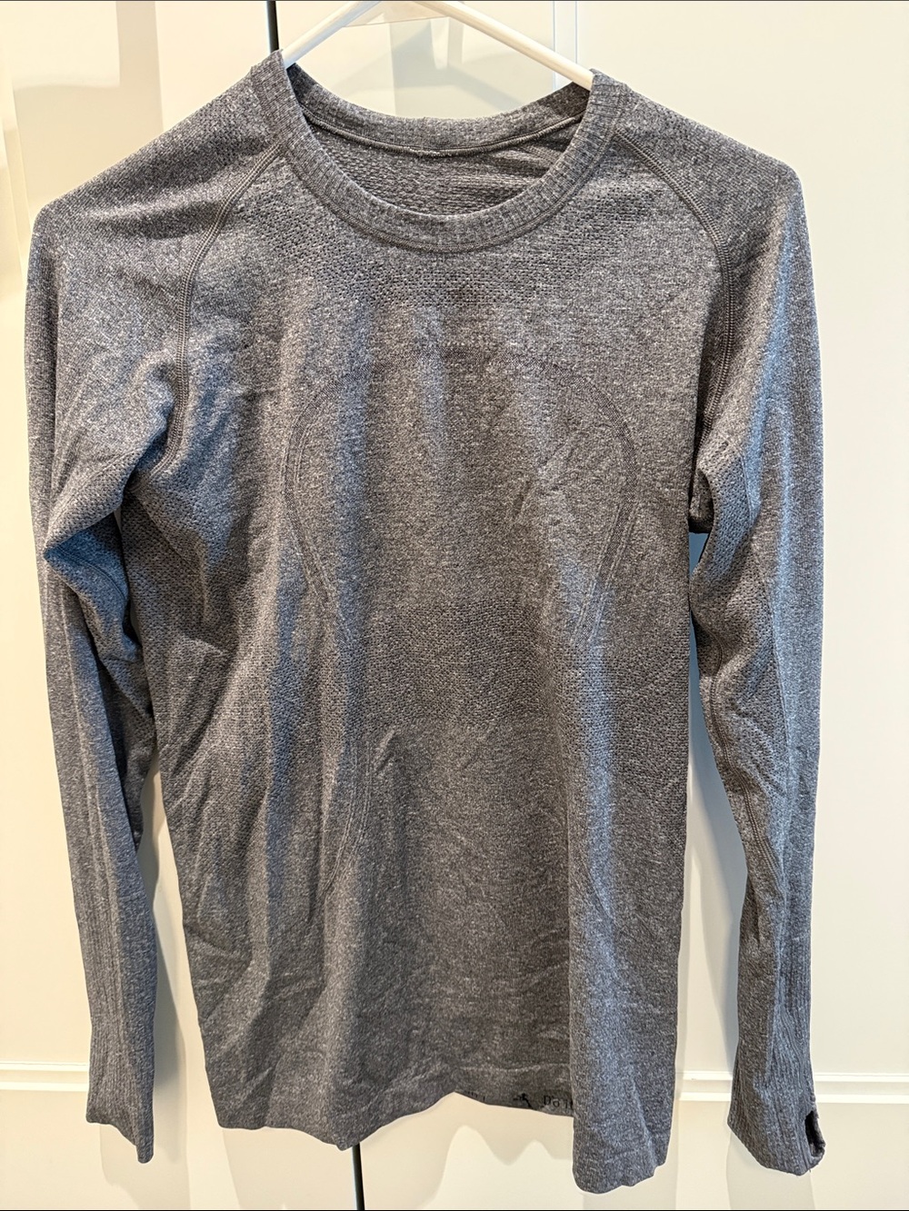 lululemon athletica Heathered Gray Long Sleeve Swiftly Tech